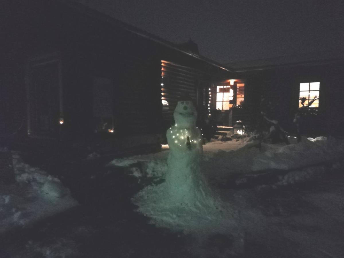 Ferienwohnung Blockhaus Juka Vinningen Exteriér fotografie